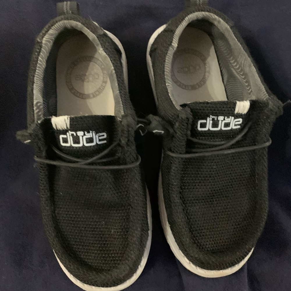 Little Boys Black Hey Dude Shoes Size 1